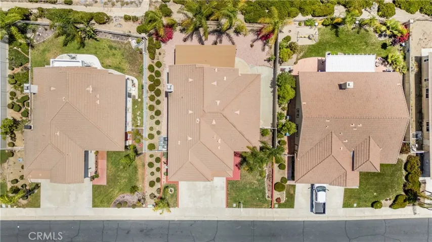 33 Corte Rivera, Lake Elsinore, California 92532