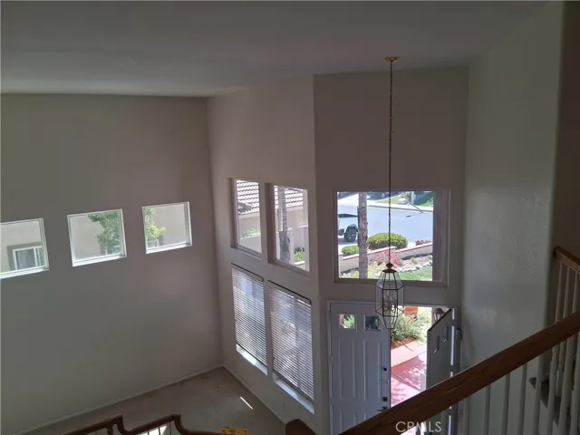 33 Corte Rivera, Lake Elsinore, California 92532