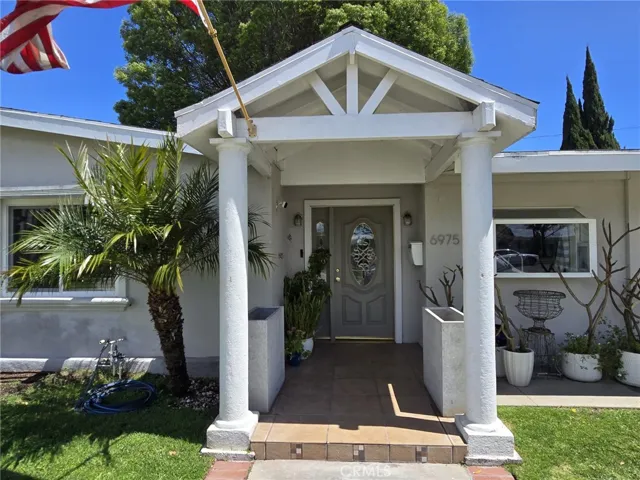 6975 E El Roble Street, Long Beach, California 90815