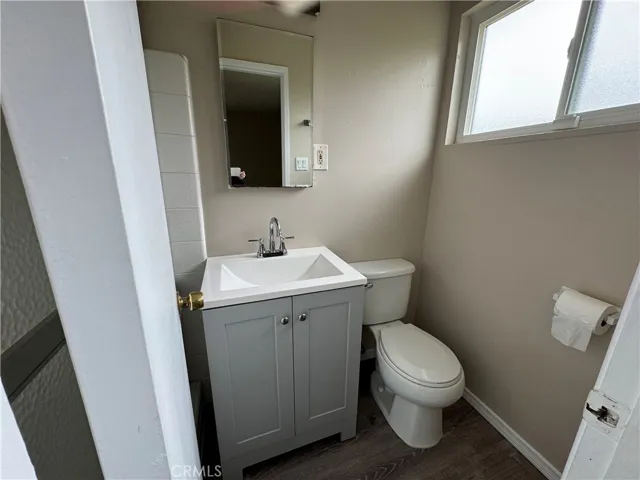 6975 E El Roble Street, Long Beach, California 90815