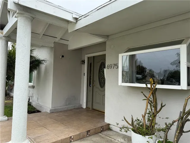 6975 E El Roble Street, Long Beach, California 90815