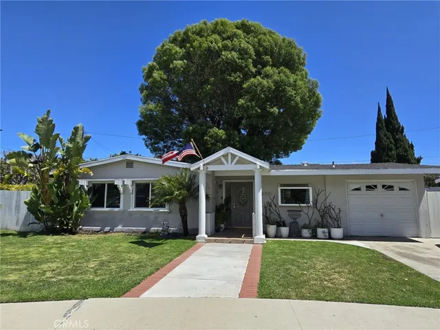 6975 E El Roble Street, Long Beach, California 90815