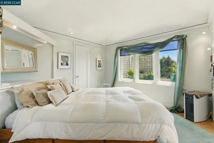 200 Hillcrest Rd, Berkeley, California 94705