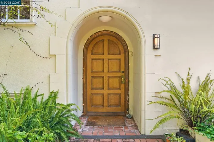 200 Hillcrest Rd, Berkeley, California 94705