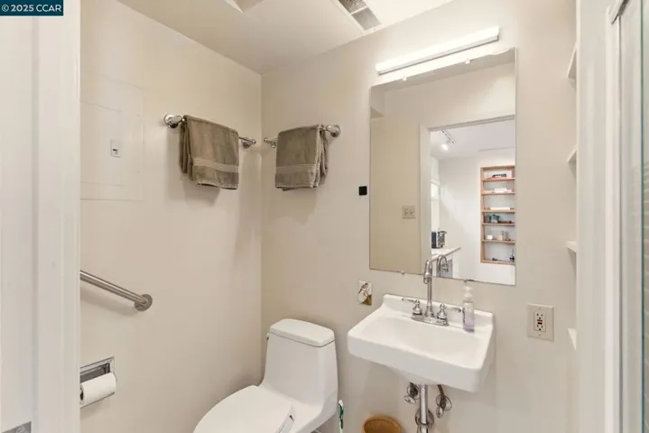 200 Hillcrest Rd, Berkeley, California 94705