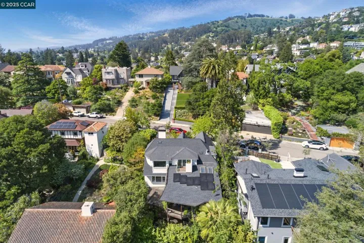 200 Hillcrest Rd, Berkeley, California 94705
