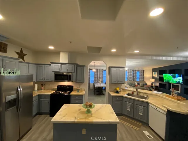26480 Steinhoff Avenue, Hemet, California 92545