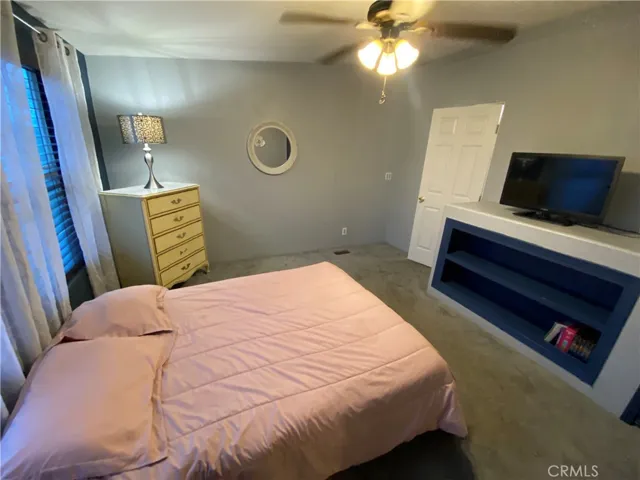 26480 Steinhoff Avenue, Hemet, California 92545