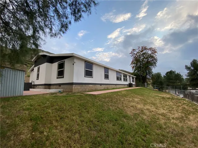 26480 Steinhoff Avenue, Hemet, California 92545