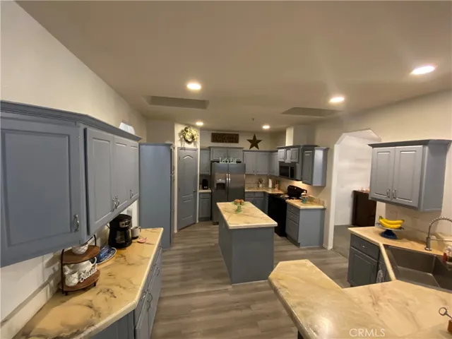 26480 Steinhoff Avenue, Hemet, California 92545