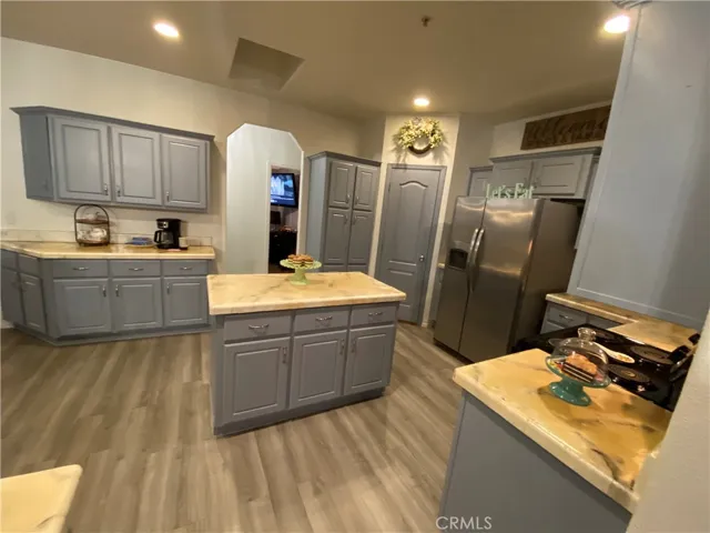 26480 Steinhoff Avenue, Hemet, California 92545
