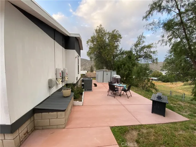 26480 Steinhoff Avenue, Hemet, California 92545
