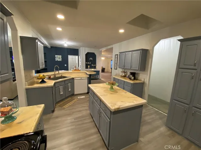 26480 Steinhoff Avenue, Hemet, California 92545