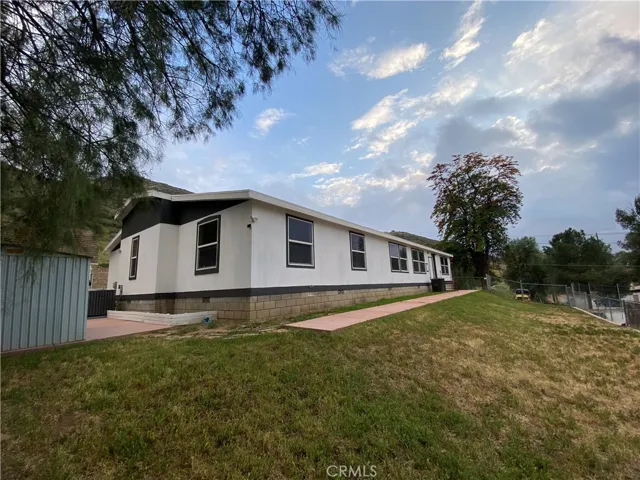 26480 Steinhoff Avenue, Hemet, California 92545