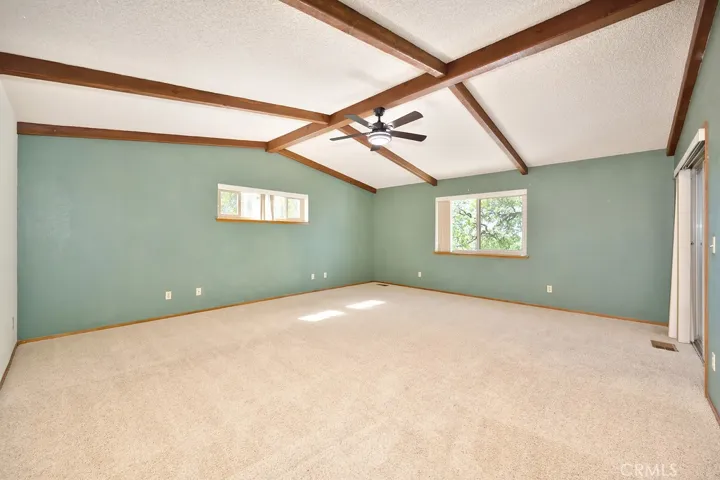 Huge primary bedroom