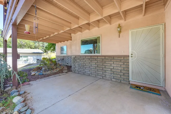Downstairs separate entrance