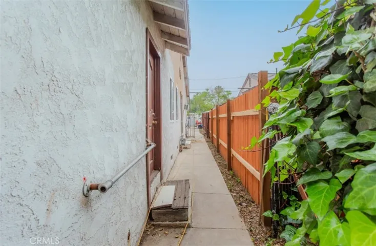 15712 Stare Street, North Hills, California 91343
