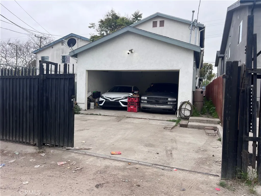 10970 Avalon Boulevard, Los Angeles, California 90061 home-pic-25