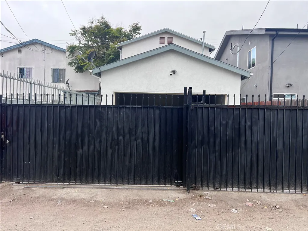 10970 Avalon Boulevard, Los Angeles, California 90061 home-pic-23
