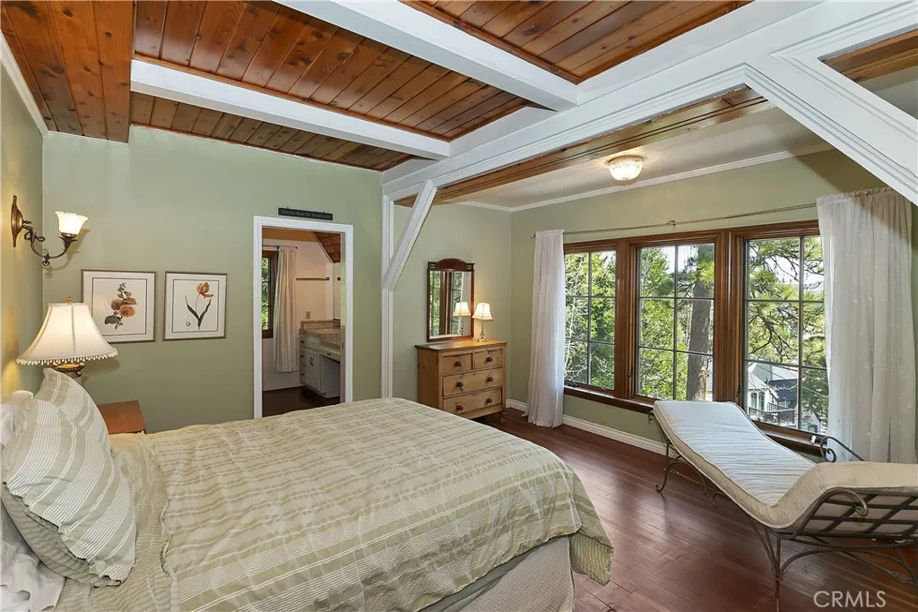 242 Holiday Drive, Lake Arrowhead, California 92352 home-pic-30