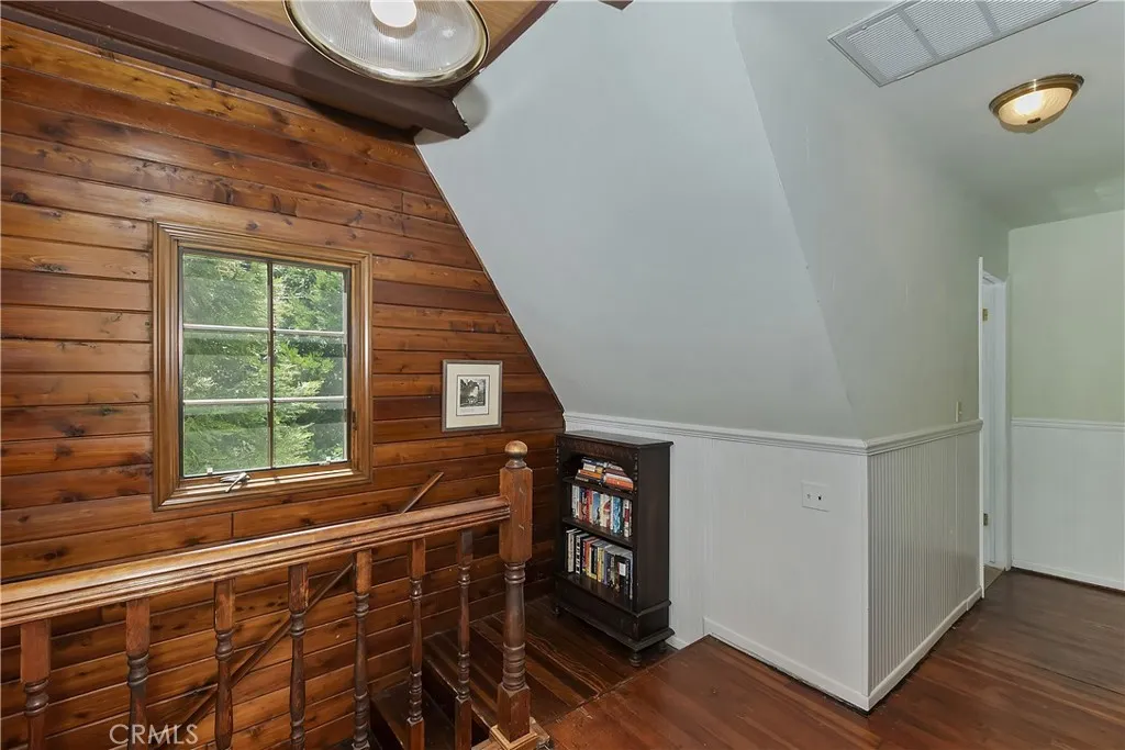 242 Holiday Drive, Lake Arrowhead, California 92352 home-pic-29