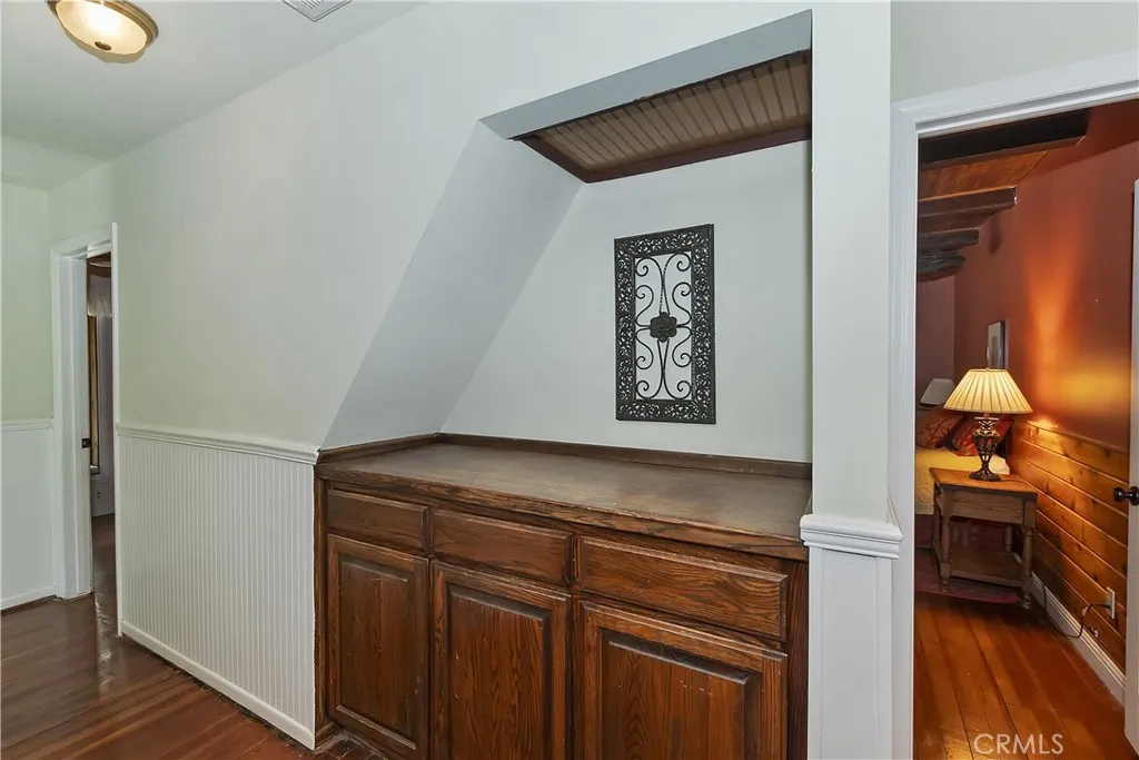 242 Holiday Drive, Lake Arrowhead, California 92352 home-pic-46