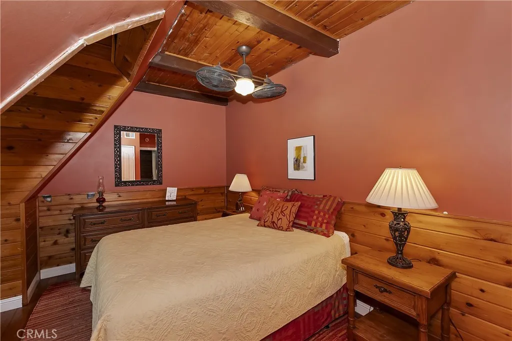 242 Holiday Drive, Lake Arrowhead, California 92352 home-pic-39