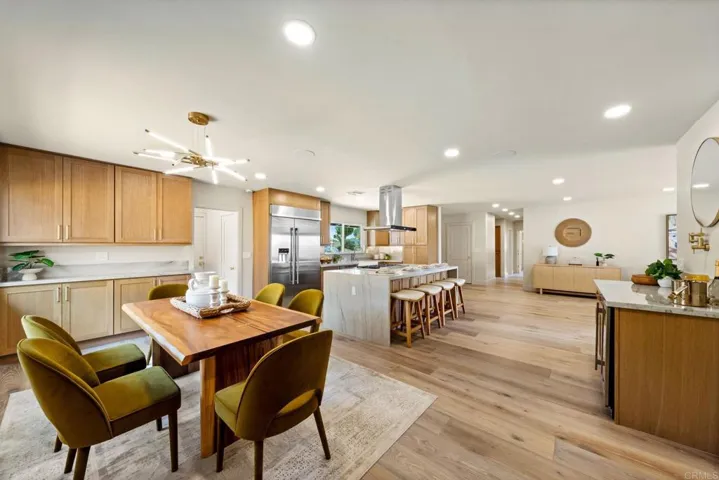 5680 Genoa Dr, Del Cerro, California 92120