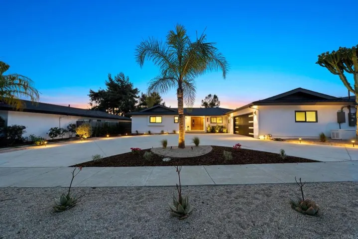 5680 Genoa Dr, Del Cerro, California 92120