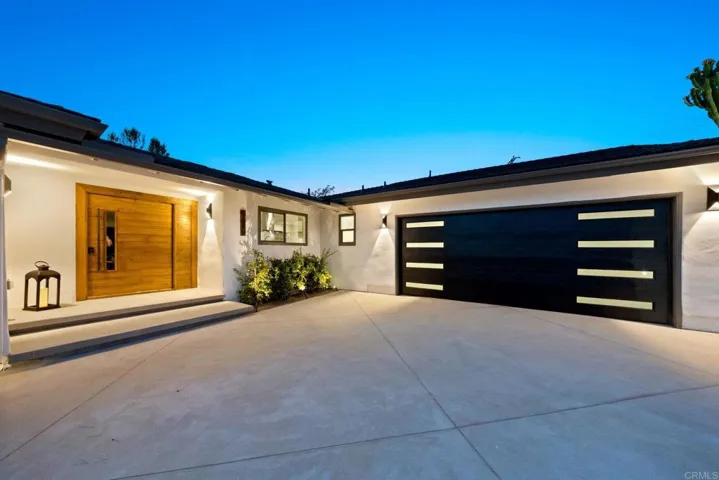 5680 Genoa Dr, Del Cerro, California 92120