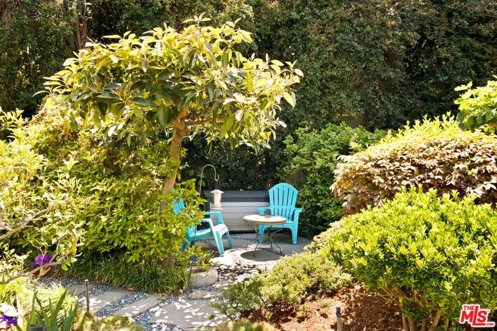 1912 Benecia Avenue, Los Angeles, California 90025 home-pic-40