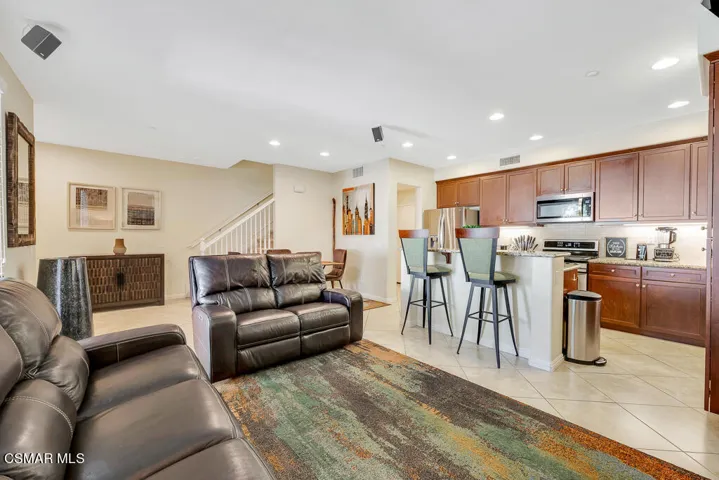 1510 Silver Shadow Dr  -  HsHProd-38