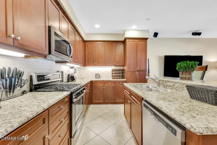 1510 Silver Shadow Dr  -  HsHProd-45