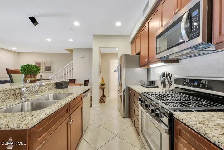1510 Silver Shadow Dr  -  HsHProd-44