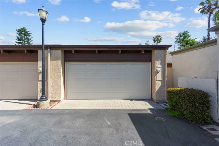 22952 Caminito Poco, Laguna Hills, California 92653