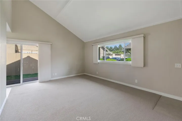 22952 Caminito Poco, Laguna Hills, California 92653