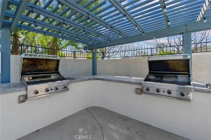 22952 Caminito Poco, Laguna Hills, California 92653