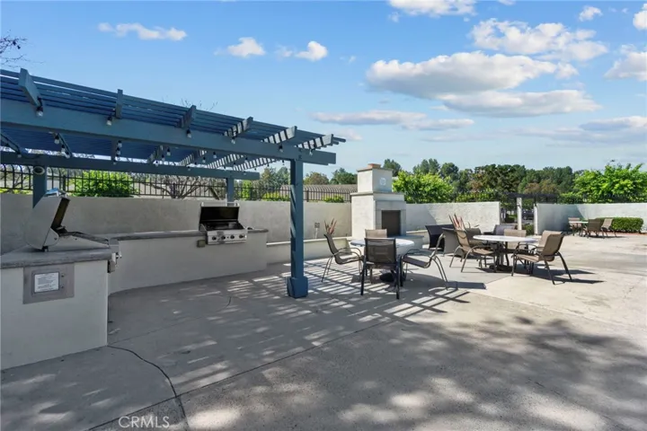 22952 Caminito Poco, Laguna Hills, California 92653