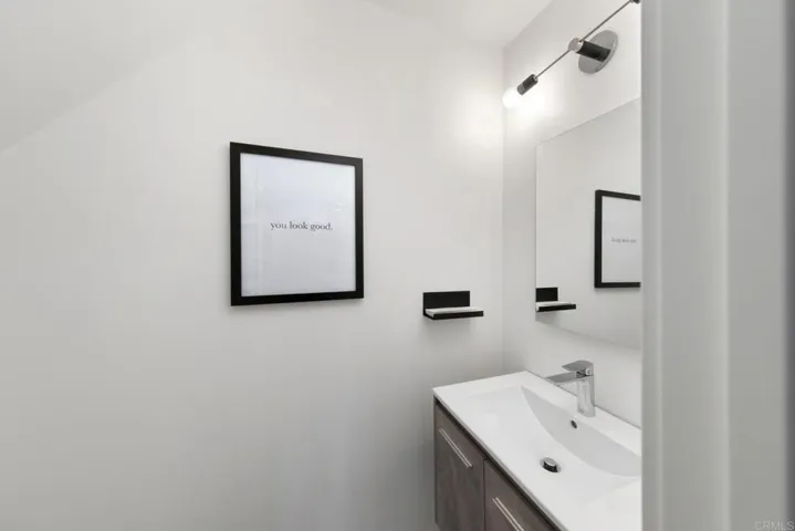 2785 Crest Drive, Carlsbad, California 92008