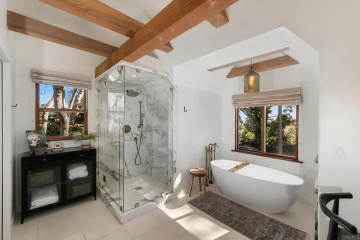 2785 Crest Drive, Carlsbad, California 92008