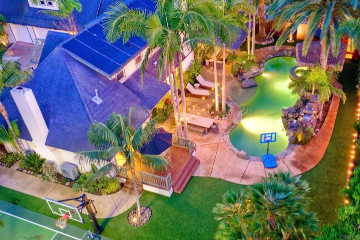 2785 Crest Drive, Carlsbad, California 92008