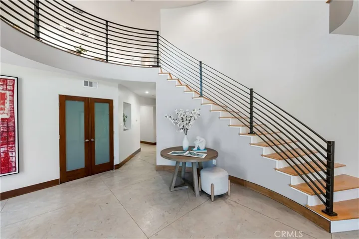 2799 E 21st Street, Signal Hill, California 90755