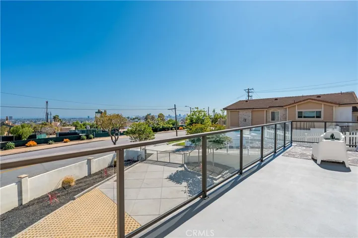 2799 E 21st Street, Signal Hill, California 90755