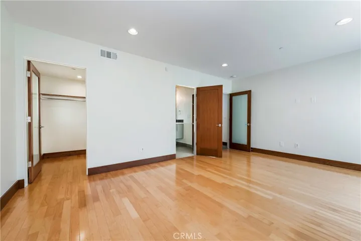 2799 E 21st Street, Signal Hill, California 90755