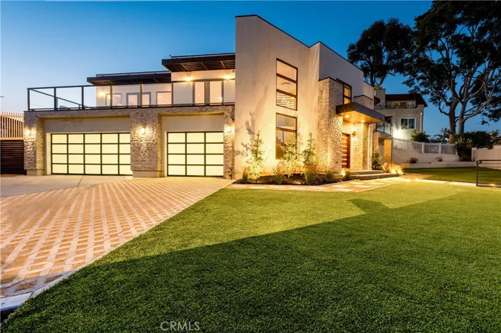 2799 E 21st Street, Signal Hill, California 90755