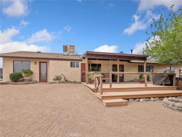 10373 Columbine Road, Oak Hills, California 92371