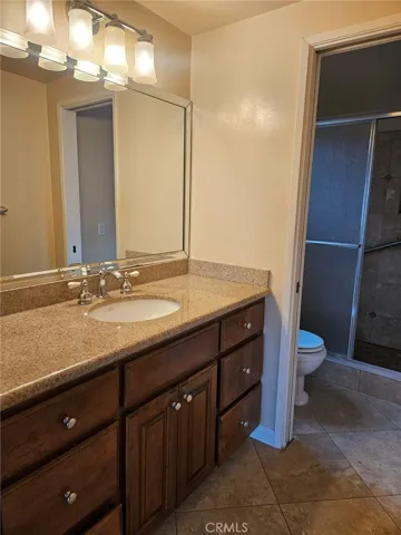 Beautifully Updated Master Bathroom