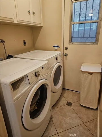 Washer and Dryer on the first floor included in the sale