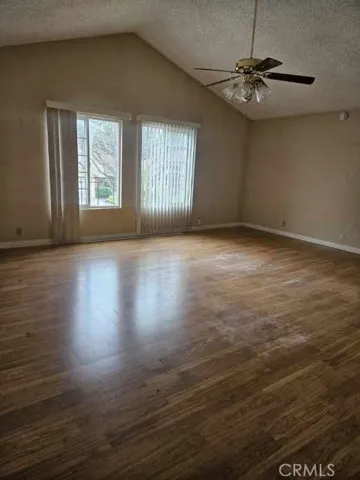Extra Large Bonus Room/Game Room that can be divided to make two more bedrooms