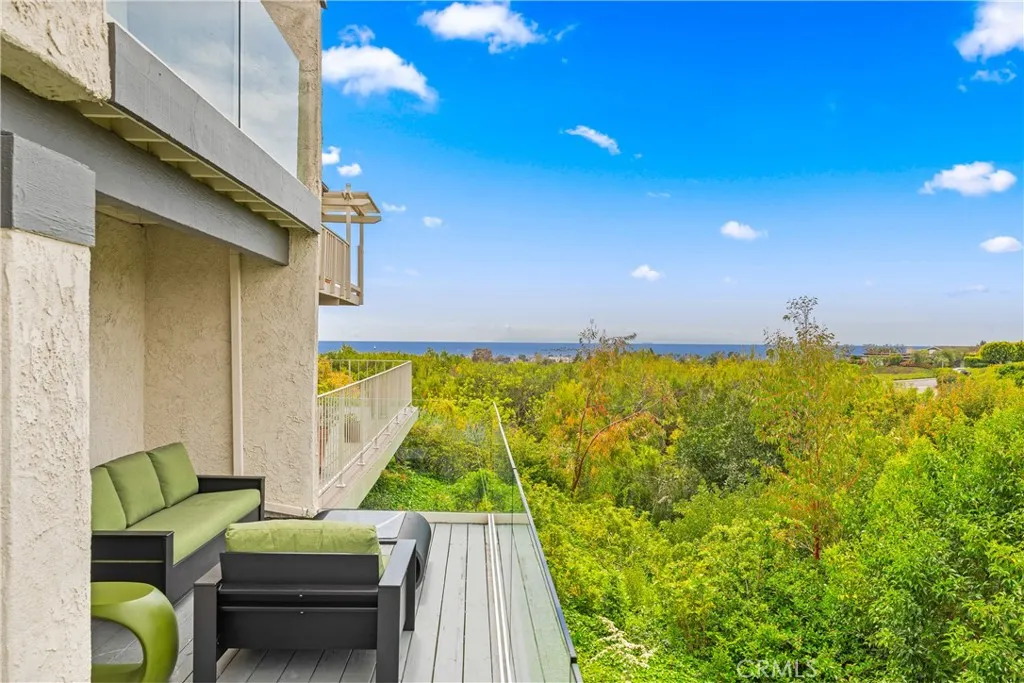 9 Jasmine Creek Dr, Corona Del Mar, California 92625 home-pic-4